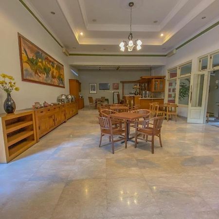 Le Krasak Boutique Hotel Yogyakarta Buitenkant foto