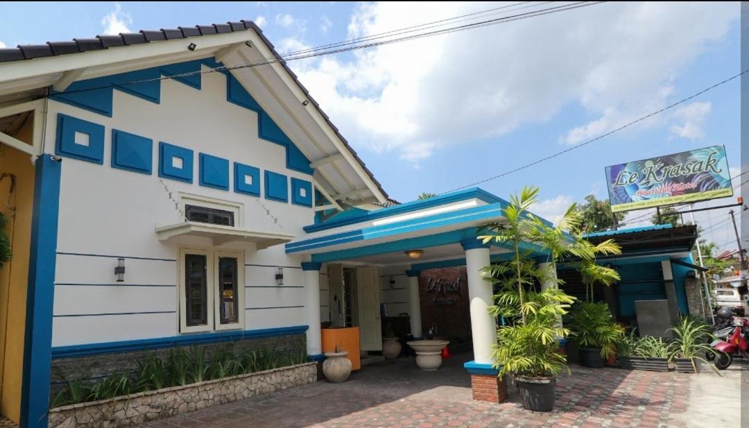 Le Krasak Boutique Hotel Yogyakarta Buitenkant foto