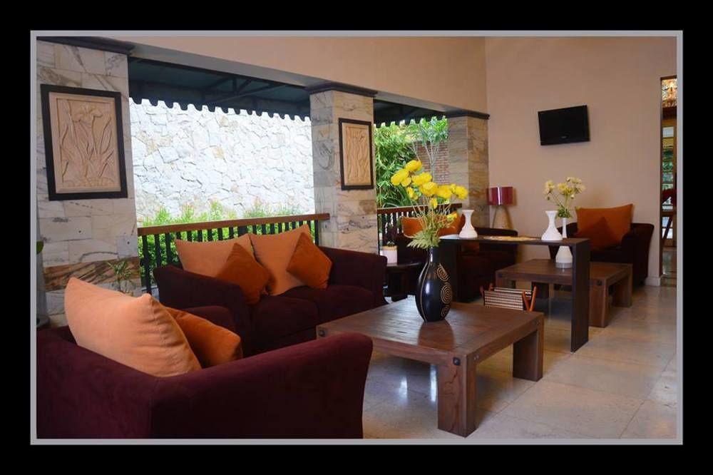 Le Krasak Boutique Hotel Yogyakarta Buitenkant foto