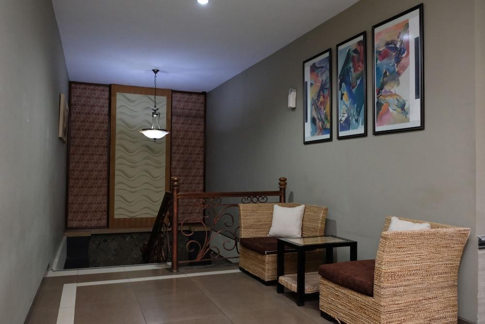 Le Krasak Boutique Hotel Yogyakarta Buitenkant foto