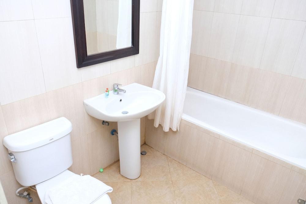 Le Krasak Boutique Hotel Yogyakarta Buitenkant foto